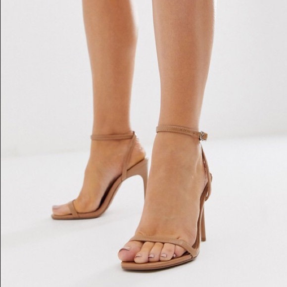 SOLD Nudist style nude strappy heel - Picture 2 of 6